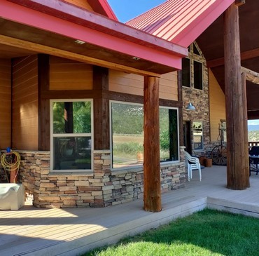 Log Cabin Staining - 30.jpg