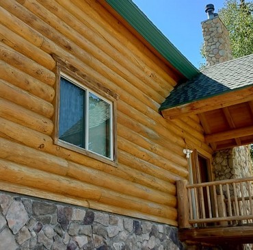 Log Cabin Staining - 4.jpg